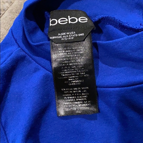 Crop Top 💙 - Picture 3 of 3